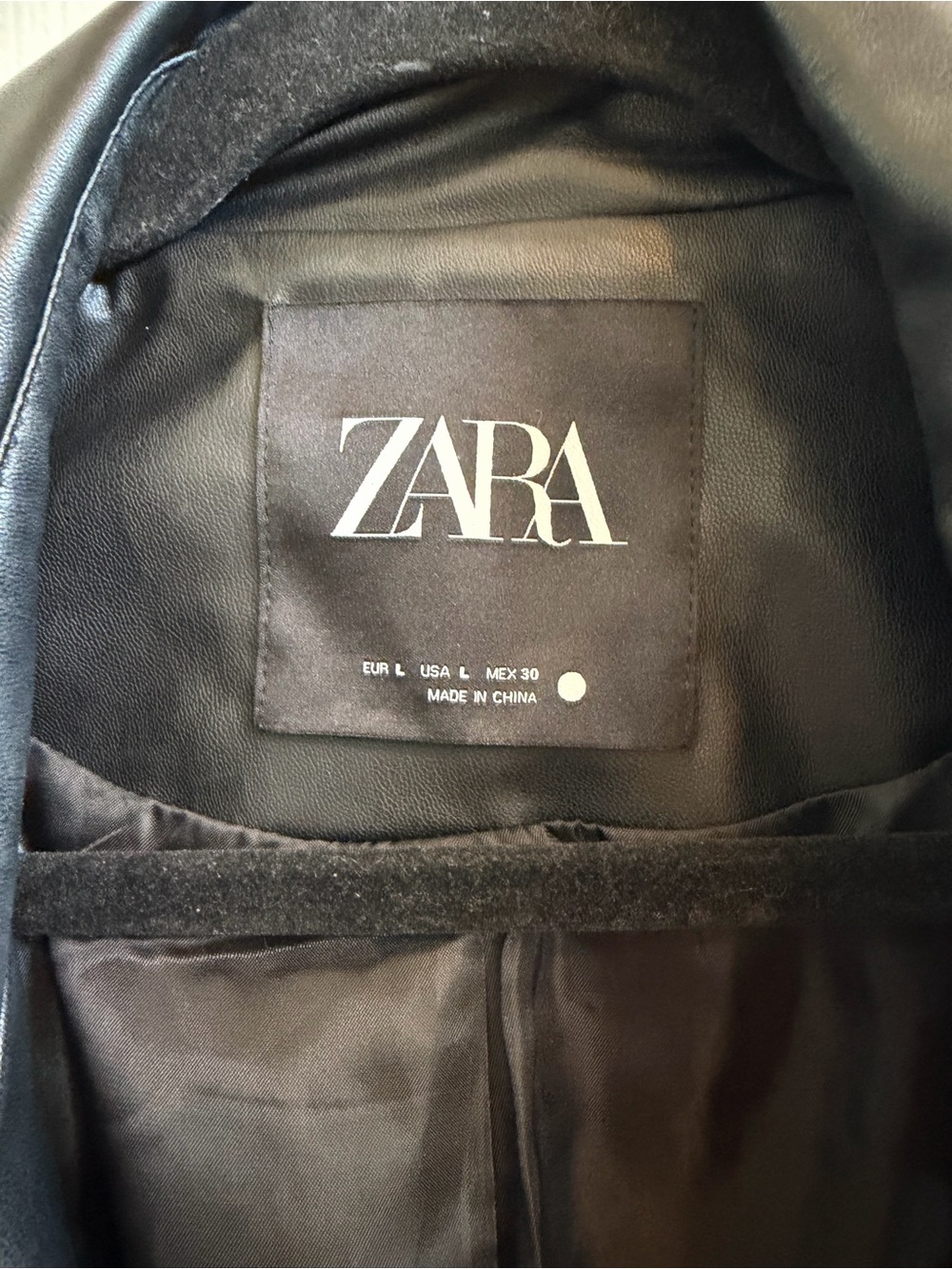 Zara Black Faux Leather Double-Breasted Trench Coat - Picture 9 of 10